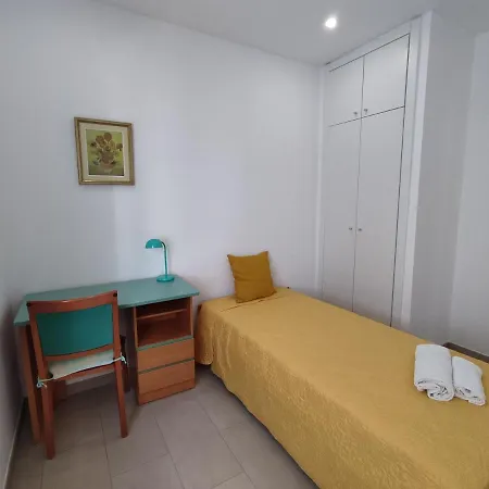 T3 2º Lote 11 Beira Mar - Casas & Papeis Apartamento *